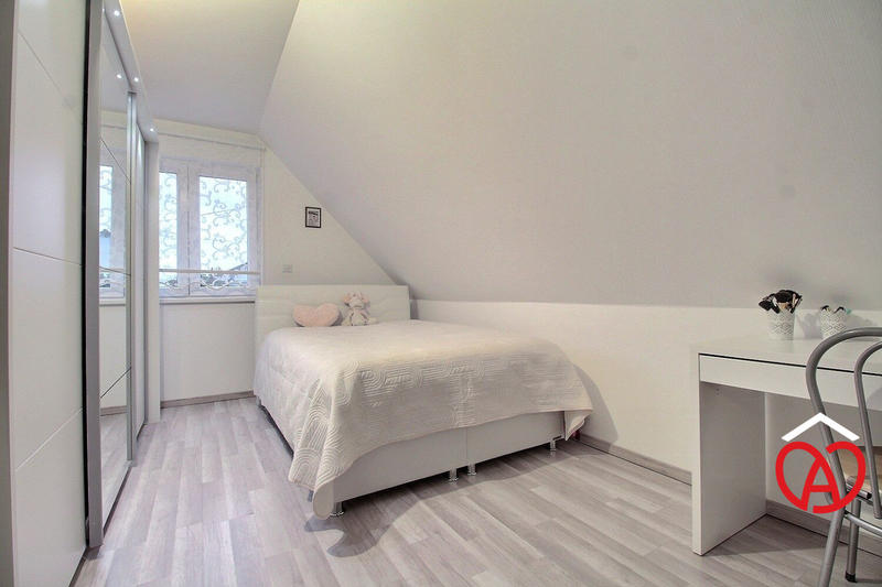 Maison - 129 m² - 7 pièces