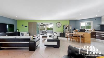 Maison - 158 m² - 6 pièces