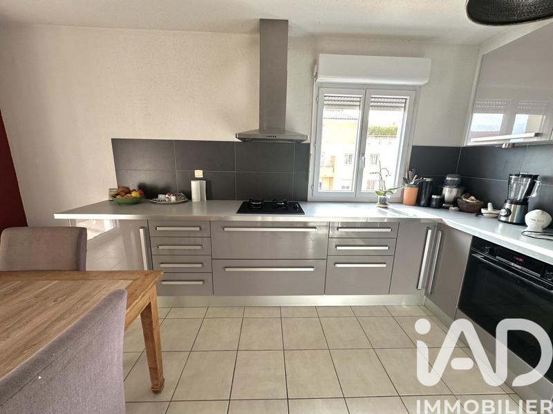Appartement - 75 m² - 3 pièces