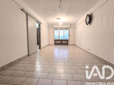 Maison - 85 m² - 5 pièces