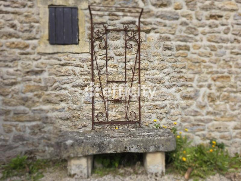 Maison - 237 m² - 8 pièces