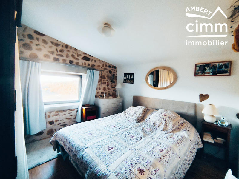 Maison - 265 m² - 21 pièces