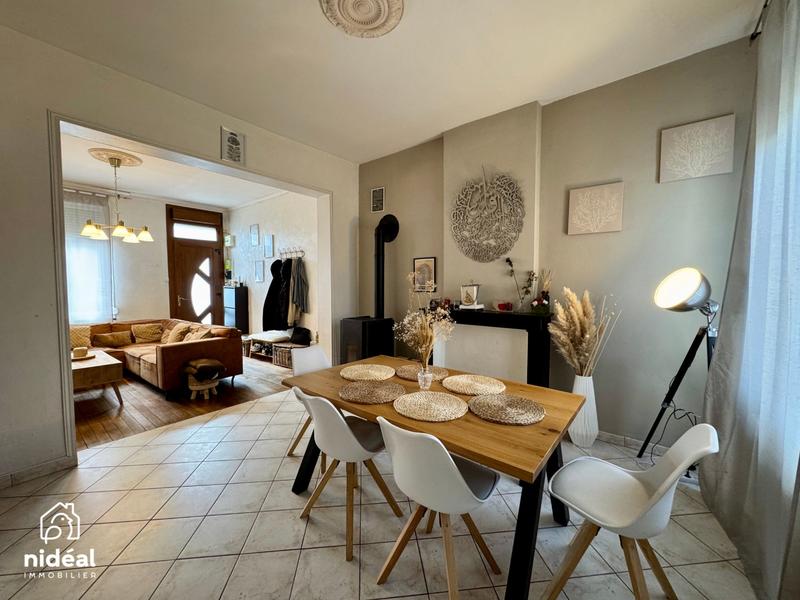Maison - 128 m² - 5 pièces