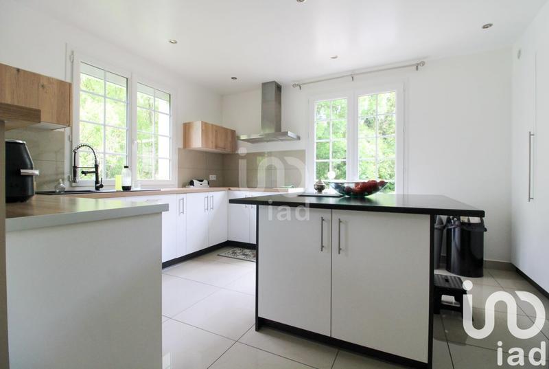 Maison - 200 m² - 6 pièces