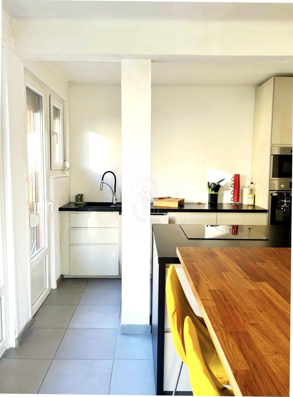 Appartement - 63 m² - 3 pièces