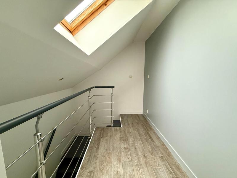 Maison - 91 m² - 5 pièces