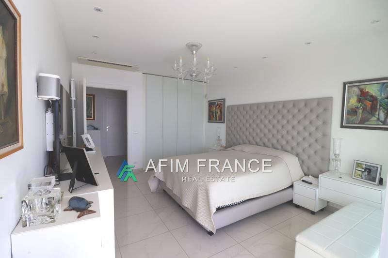 Appartement - 210 m²