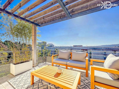 Appartement - 70 m² - 3 pièces