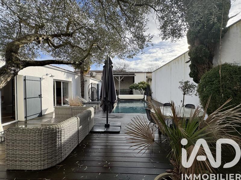 Maison - 160 m² - 5 pièces