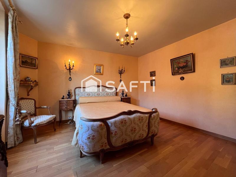 Maison - 177 m² - 6 pièces