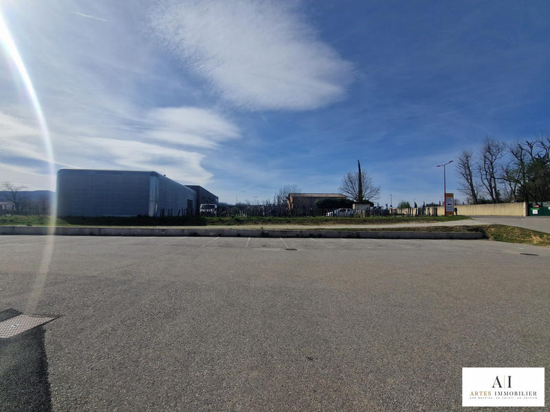 Local d'activités - 77 m² - 3 pièces