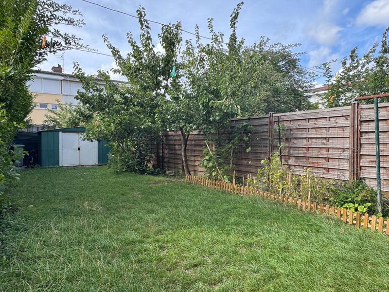 Maison - 98 m² - 5 pièces