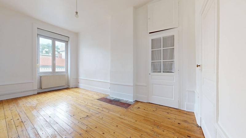 Appartement - 83 m² - 3 pièces