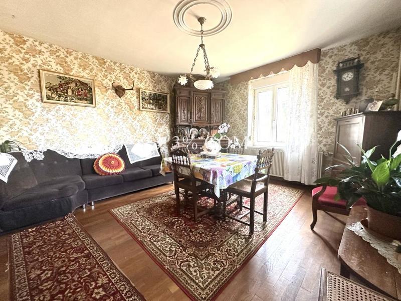 Maison de village - 120 m² - 6 pièces