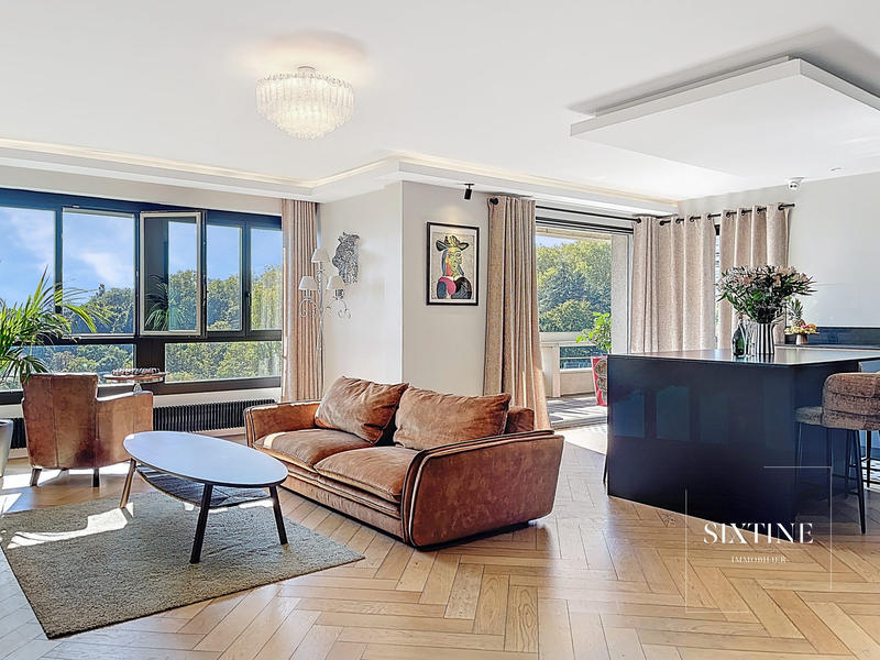 Appartement - 140 m² - 5 pièces