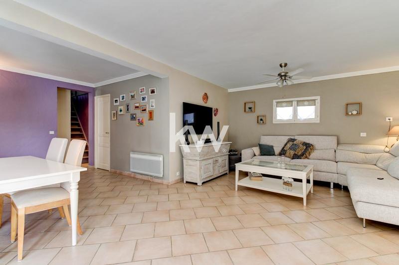 Maison - 110 m² - 5 pièces