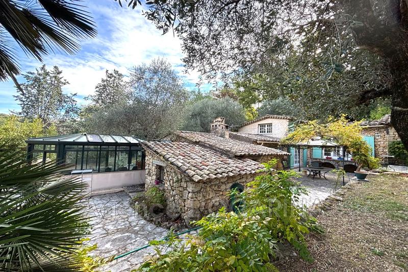 Bergerie - 270 m² - 6 pièces