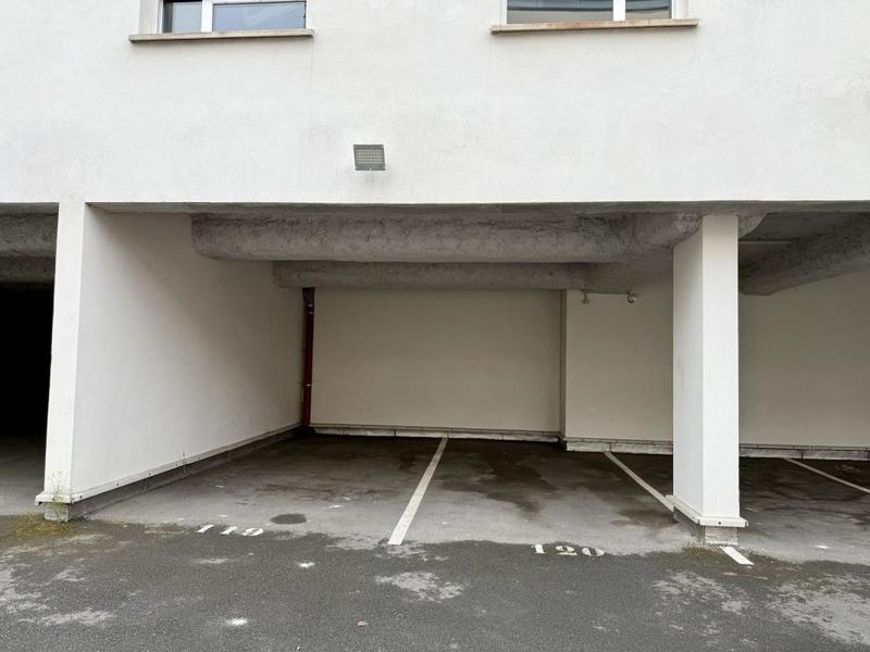 Appartement ancien - 75 m² - 4 pièces