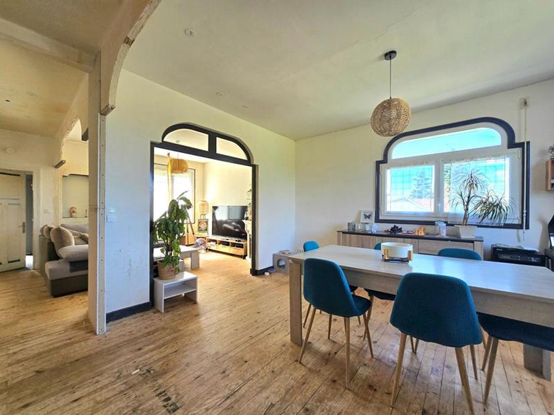 Maison - 114 m² - 5 pièces