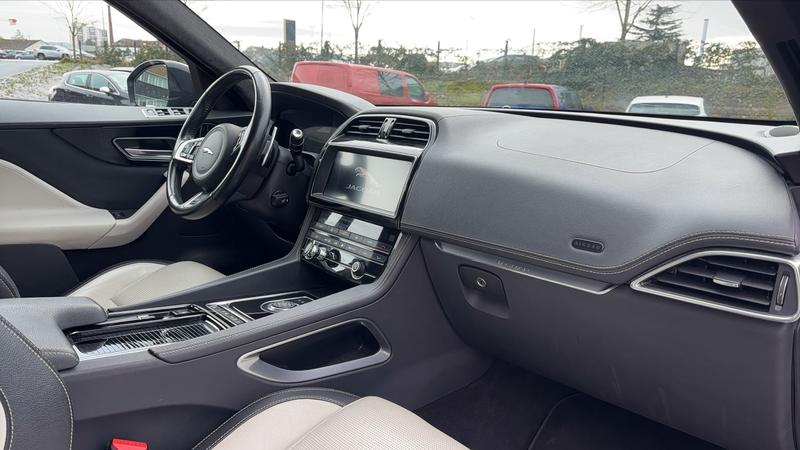 Jaguar F-Pace 2.0 P250 Awd Bva8 R Sport