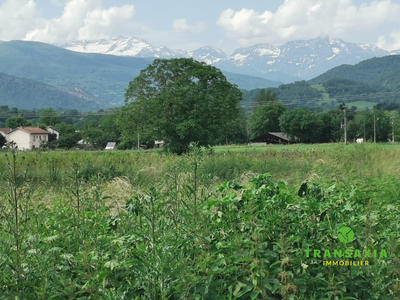 Terrain - 3 840 m²