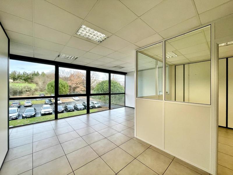 Bureau - 34 m² - 1 pièce