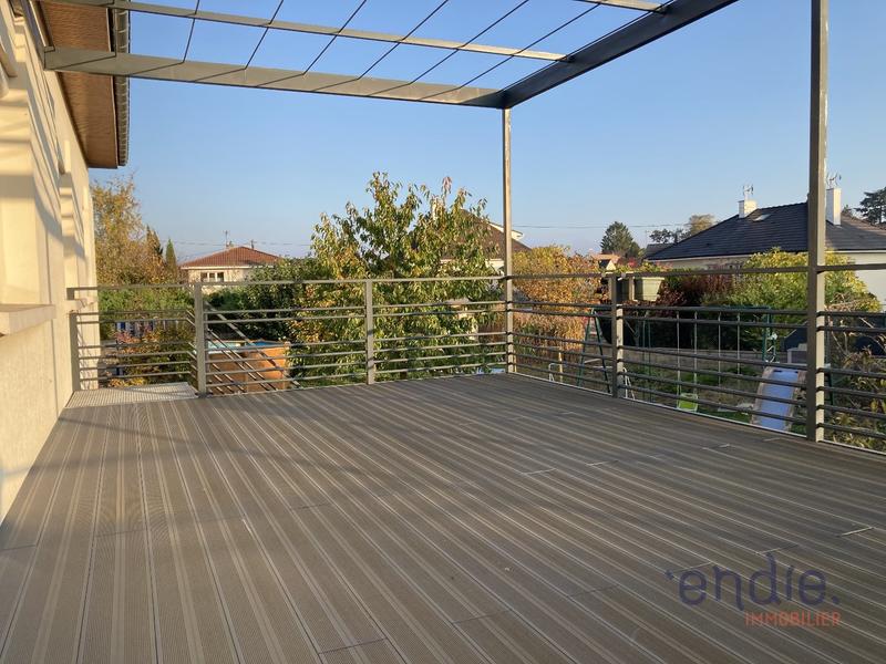 Maison - 146 m² - 6 pièces