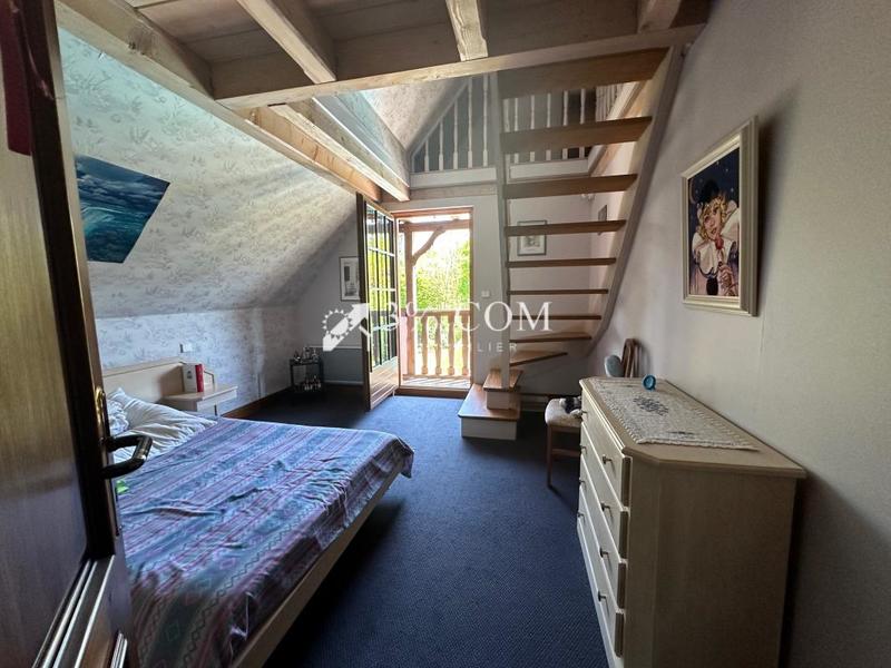 Maison - 169 m² - 5 pièces