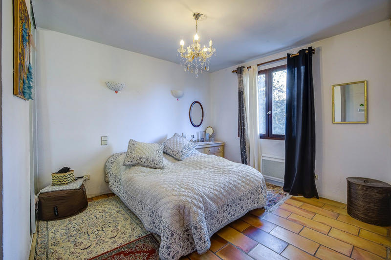 Villa - 155 m² - 6 pièces