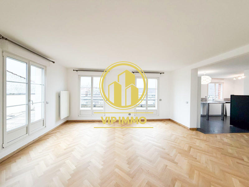 Appartement - 123 m² - 6 pièces