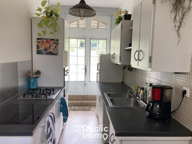 Maison - 195 m² - 7 pièces