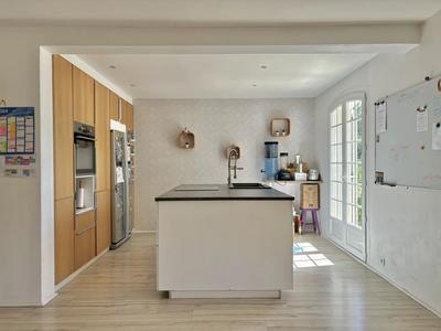 Maison - 126 m² - 5 pièces