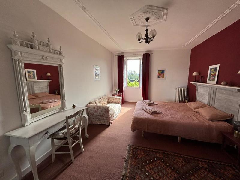 Maison - 293 m² - 11 pièces