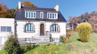 Maison - 106 m² - 5 pièces