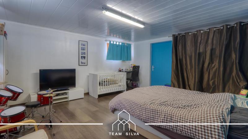 Maison - 170 m² - 5 pièces