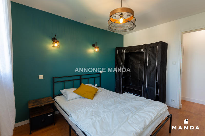 Appartement - 98 m² - 5 pièces