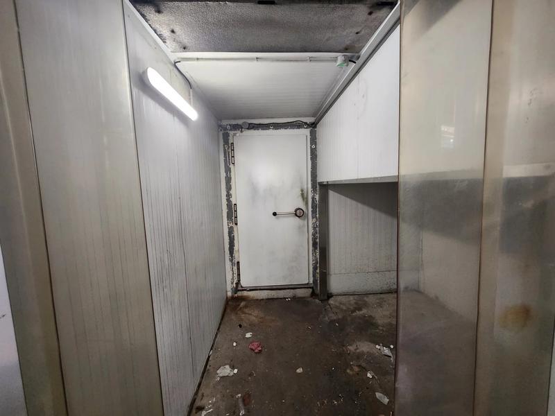 Local commercial - 61 m² - 3 pièces