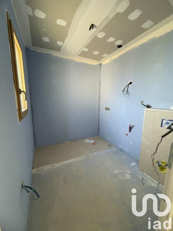 Maison - 220 m² - 5 pièces