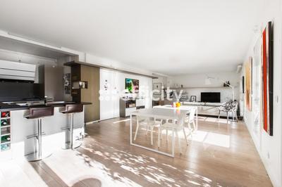 Appartement - 130 m² - 4 pièces