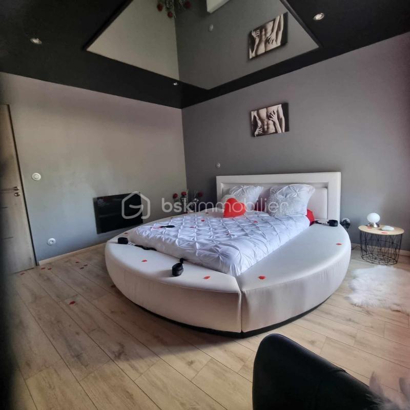 Maison en pierre - 100 m² - 5 pièces