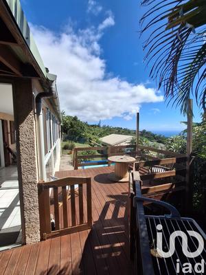 Maison - 120 m² - 4 pièces