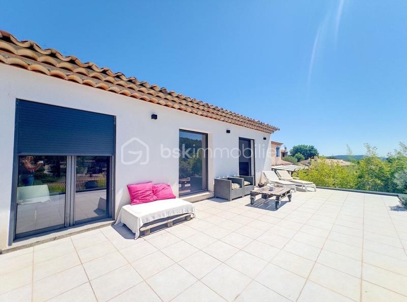 Maison - 133 m² - 4 pièces