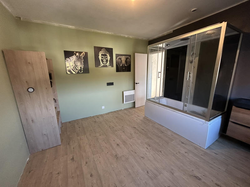 Maison - 102 m² - 4 pièces