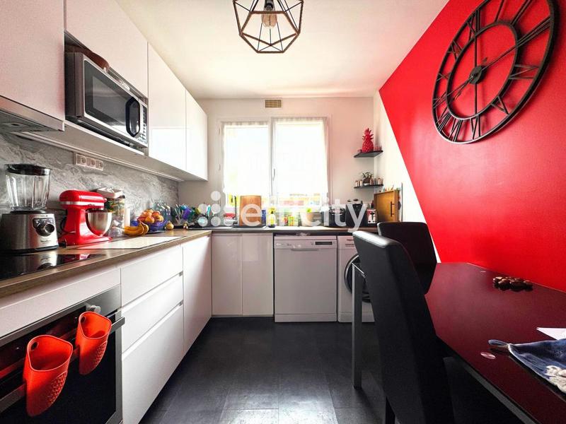 Appartement - 75 m² - 3 pièces