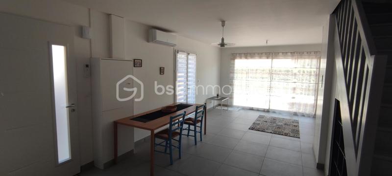 Maison - 95 m² - 4 pièces