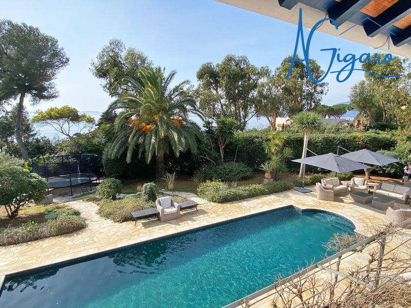 Villa - 360 m² - 20 pièces