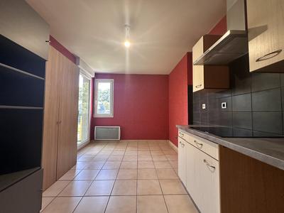 Appartement - 80 m² - 3 pièces