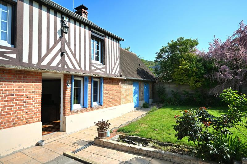 Maison - 90 m² - 3 pièces