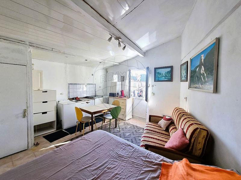 Studio - 20 m² - 1 pièce