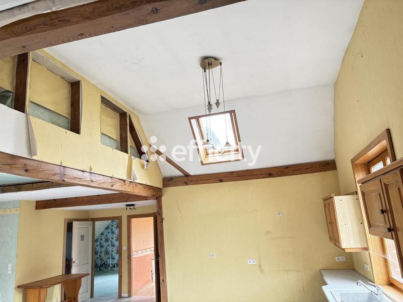 Maison - 200 m² - 5 pièces